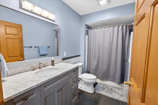 2424 St Albert The Great Drive, Sun Prairie, WI 53590