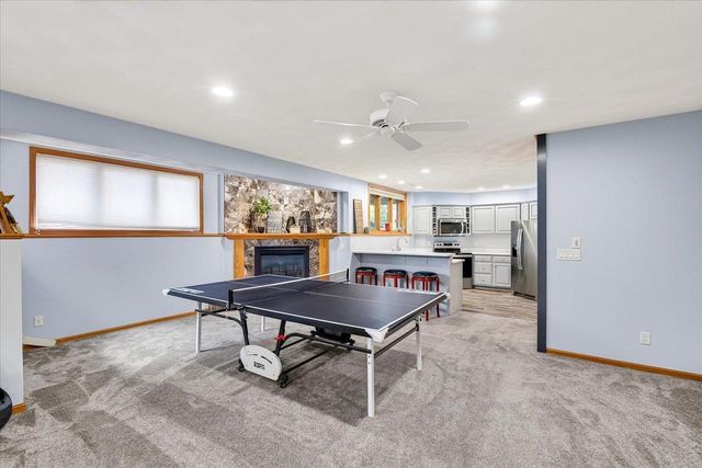 2424 St Albert The Great Drive, Sun Prairie, WI 53590