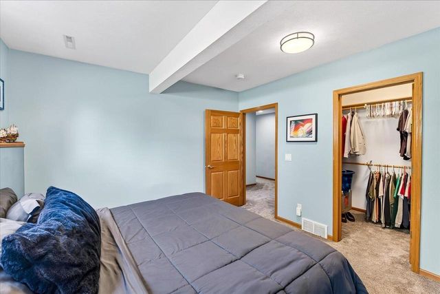 2424 St Albert The Great Drive, Sun Prairie, WI 53590