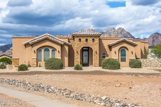 8740 Purple Clamatis Court, Las Cruces, NM 88011