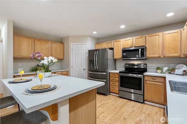 1505 231st Avenue SE, Sammamish, WA 98075