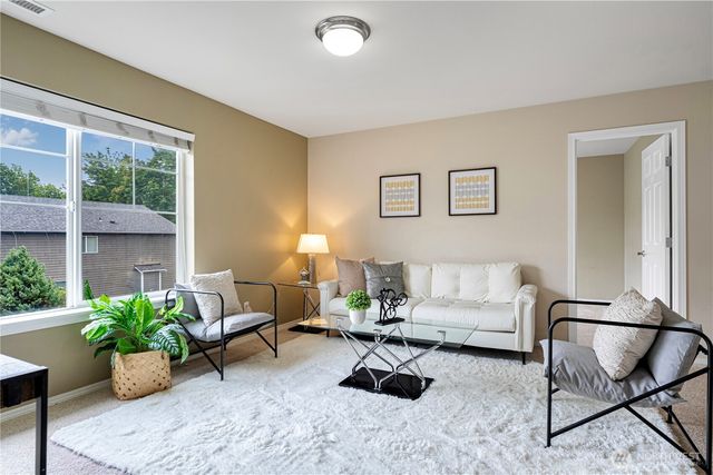 1505 231st Avenue SE, Sammamish, WA 98075