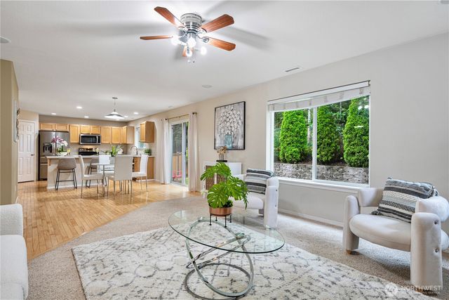 1505 231st Avenue SE, Sammamish, WA 98075