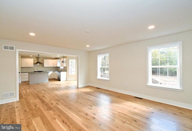 203 PINE DR, Phoenixville, PA 19460