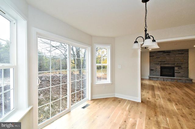 203 PINE DR, Phoenixville, PA 19460