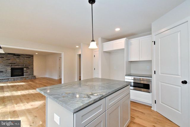 203 PINE DR, Phoenixville, PA 19460