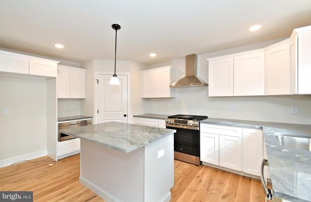 203 PINE DR, Phoenixville, PA 19460