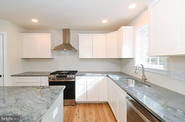 203 PINE DR, Phoenixville, PA 19460