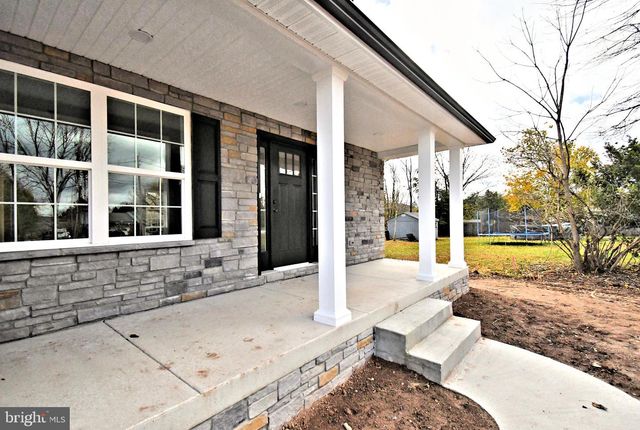 203 PINE DR, Phoenixville, PA 19460