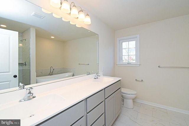 203 PINE DR, Phoenixville, PA 19460