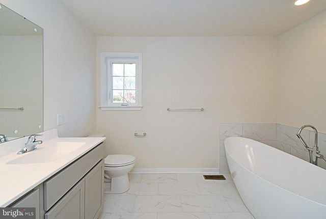 203 PINE DR, Phoenixville, PA 19460