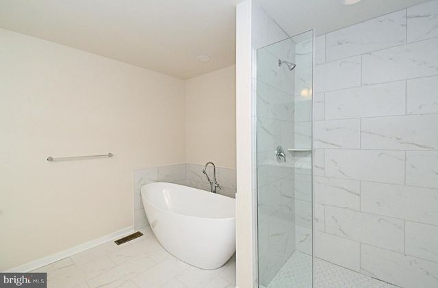 203 PINE DR, Phoenixville, PA 19460