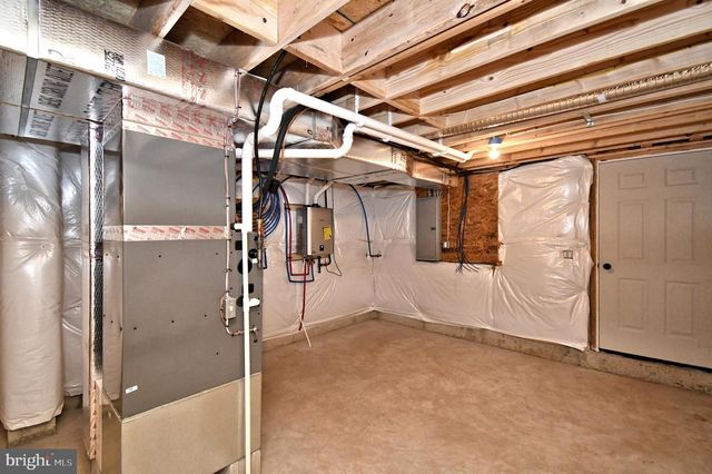 203 PINE DR, Phoenixville, PA 19460