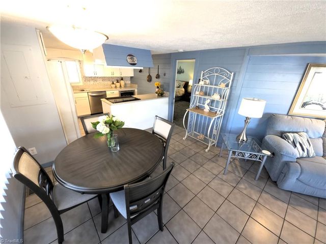 1348 Riverview Road, Lexington, NC 27292