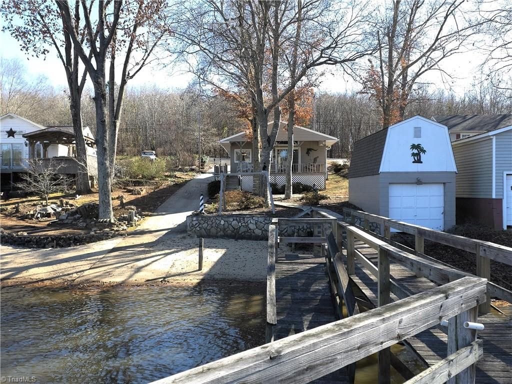 1348 Riverview Road, Lexington, NC 27292