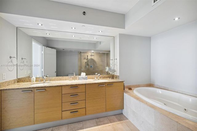 1830 S Ocean Dr 2703, Hallandale Beach, FL 33009