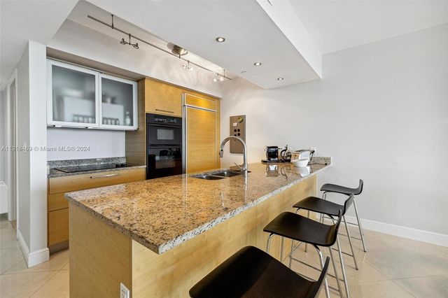 1830 S Ocean Dr 2703, Hallandale Beach, FL 33009