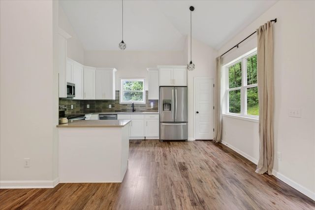 217 Indian Summer Ct, Nashville, TN 37207