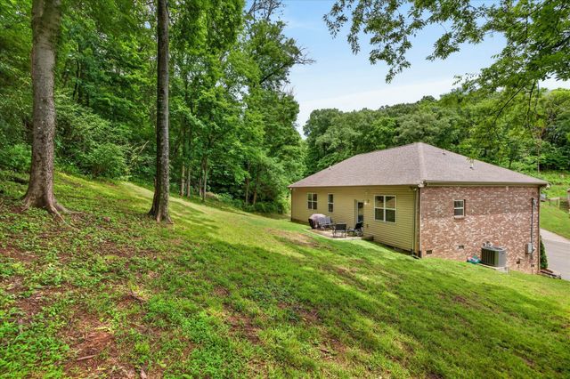 217 Indian Summer Ct, Nashville, TN 37207