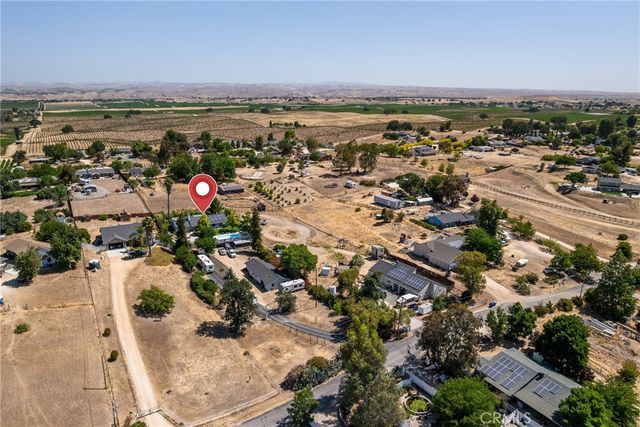 7050 Shale Rock Road, Paso Robles, CA 93446