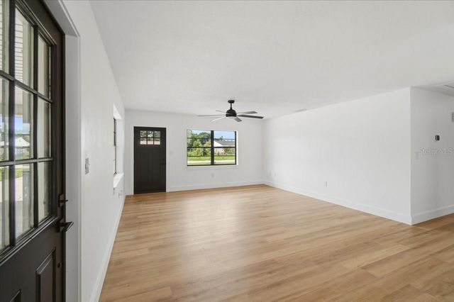 105 ALLEN AVENUE, Winter Haven, FL 33880