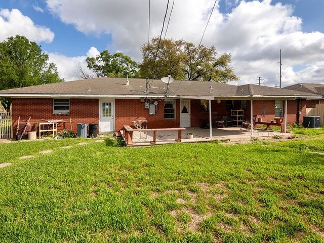 1234 18th Street, Galena Park, TX 77547