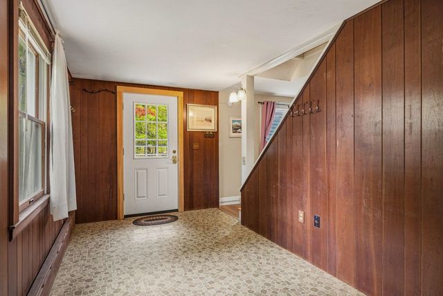 26 Edgewood Road, Durham, NH 03824