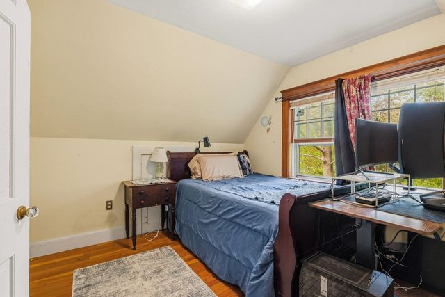 26 Edgewood Road, Durham, NH 03824