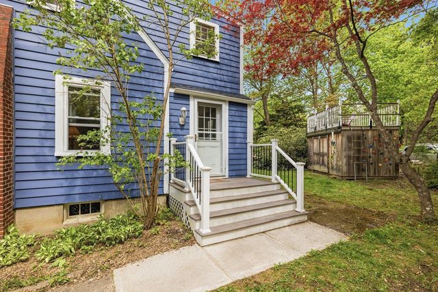26 Edgewood Road, Durham, NH 03824