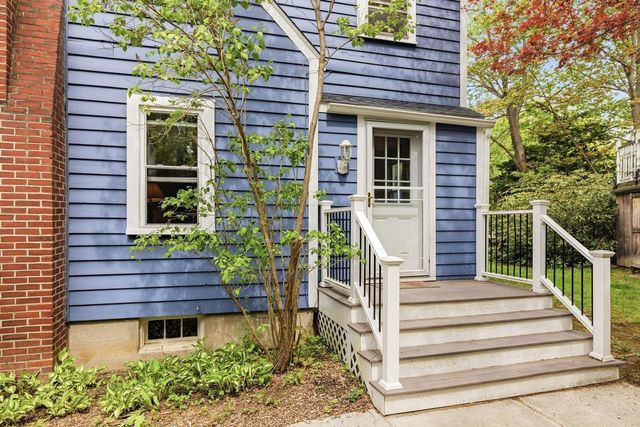 26 Edgewood Road, Durham, NH 03824