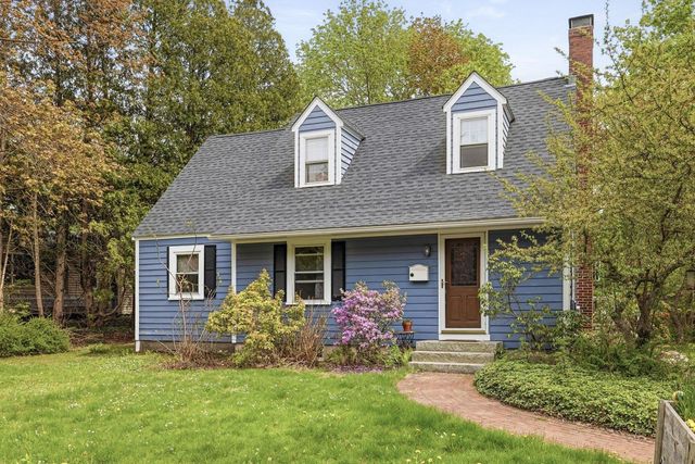 26 Edgewood Road, Durham, NH 03824