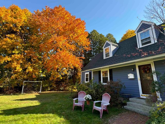 26 Edgewood Road, Durham, NH 03824