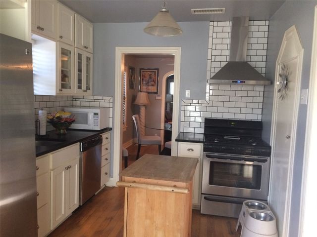 2546 Gladstone Drive, Dallas, TX 75211