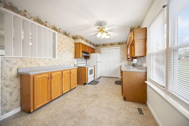 151 Jewell Street, Somerset, KY 42501