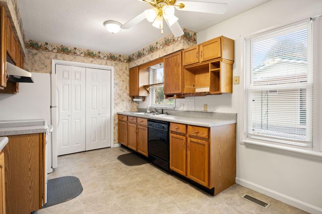 151 Jewell Street, Somerset, KY 42501