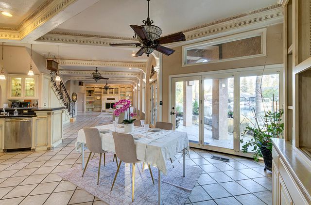 1617 N Aspen Court, Visalia, CA 93291