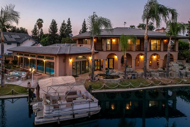 1617 N Aspen Court, Visalia, CA 93291