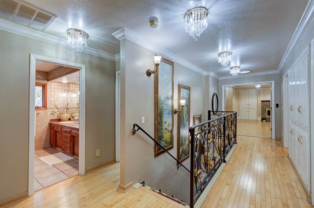 1617 N Aspen Court, Visalia, CA 93291