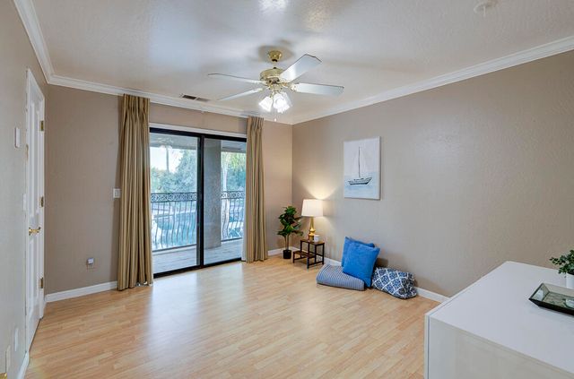 1617 N Aspen Court, Visalia, CA 93291