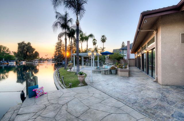 1617 N Aspen Court, Visalia, CA 93291