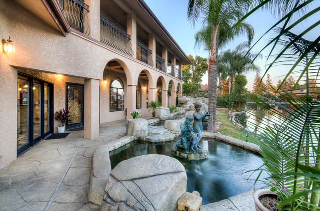 1617 N Aspen Court, Visalia, CA 93291