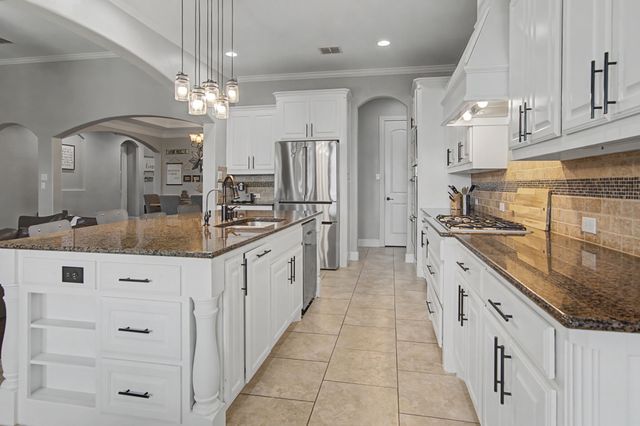 2802 Castlereach Street, Trophy Club, TX 76262