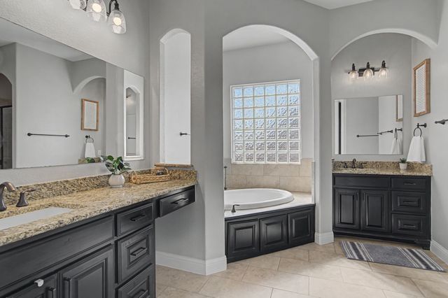 2802 Castlereach Street, Trophy Club, TX 76262