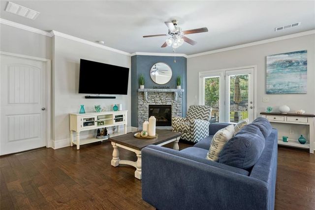 6623 Rivergreen Road, Flowery Branch, GA 30542