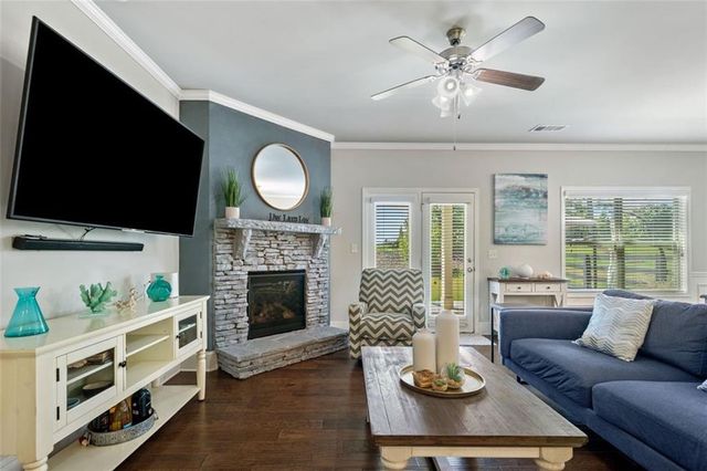 6623 Rivergreen Road, Flowery Branch, GA 30542