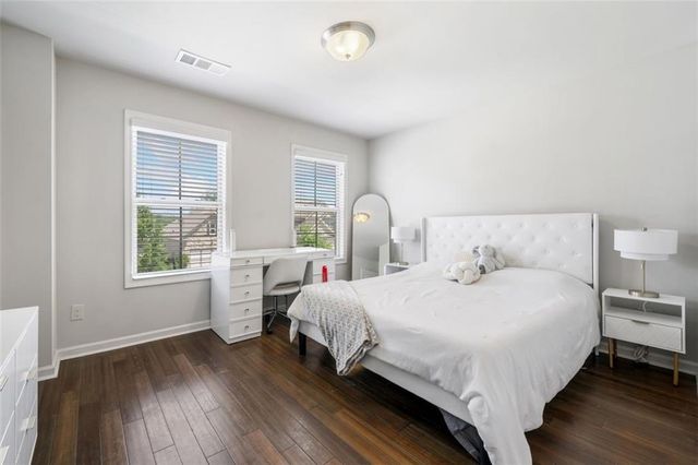 6623 Rivergreen Road, Flowery Branch, GA 30542