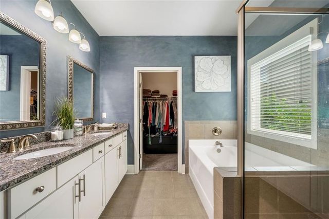6623 Rivergreen Road, Flowery Branch, GA 30542