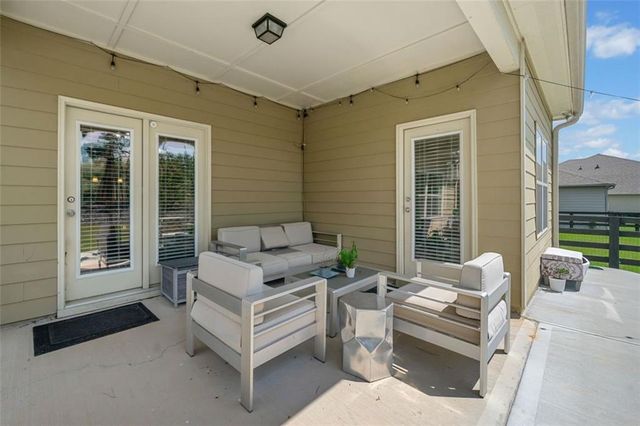 6623 Rivergreen Road, Flowery Branch, GA 30542