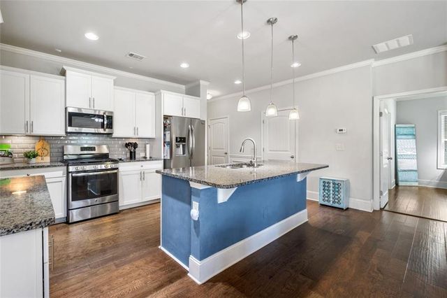 6623 Rivergreen Road, Flowery Branch, GA 30542