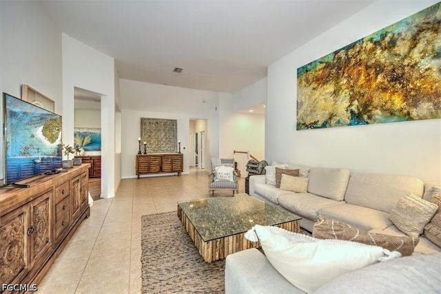 18910 Bay Woods Lake DR 203, Fort Myers, FL 33908